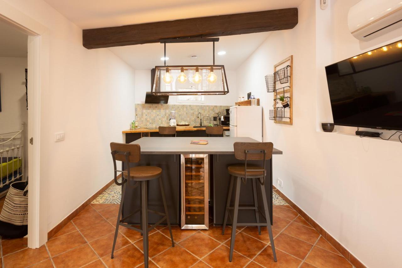 Detached Villa For 6 People In Lloret De Mar With Comunal Outdoor Swimming Pool Puigventos ภายนอก รูปภาพ